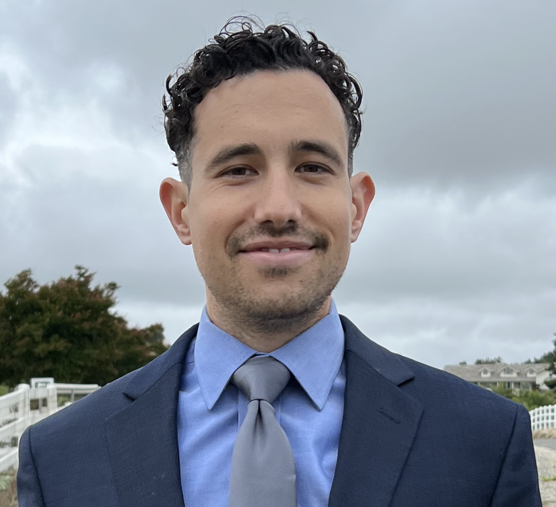 Sam Showalter headshot